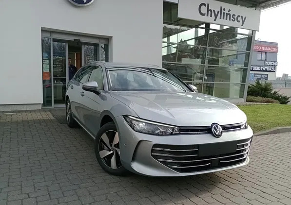 lubuskie Volkswagen Passat cena 205900 przebieg: 10, rok produkcji 2024 z Dębica